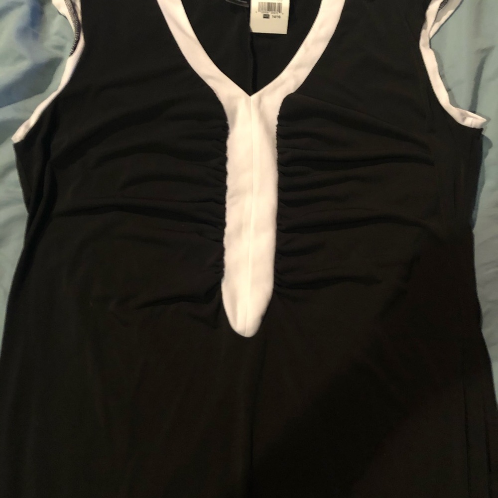 Sleeveless After 5 dress